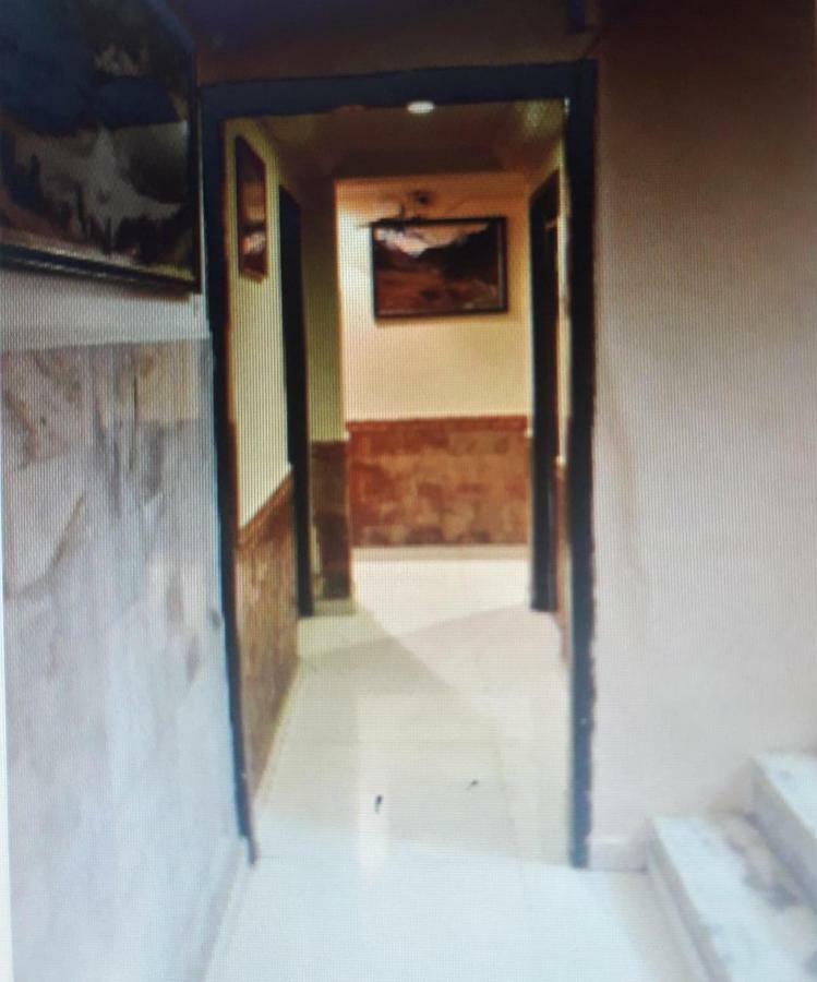 Maangta 111 @ Andheri East 3* Mumbai