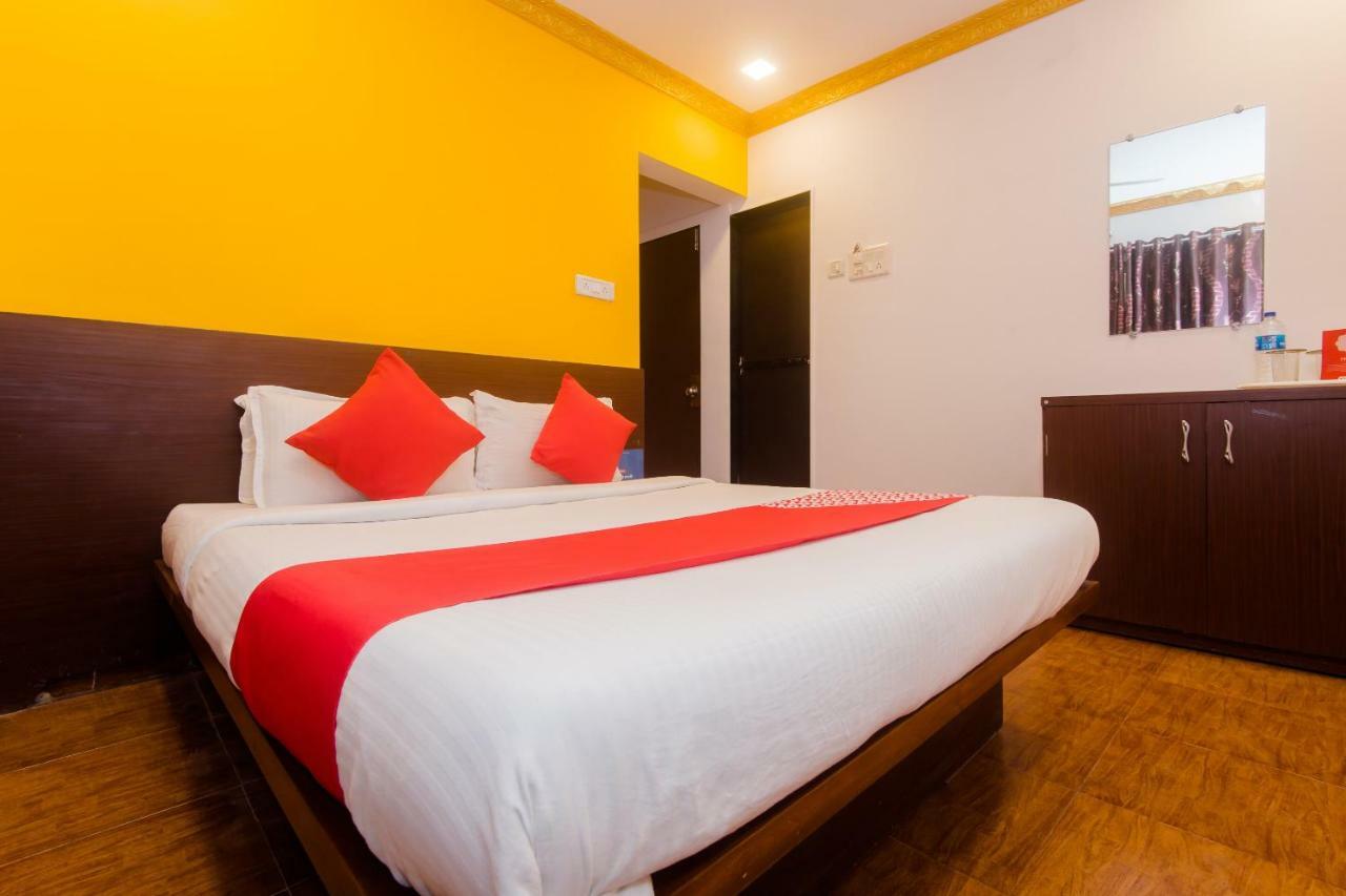 Hotel Oyo 13470 Symphony House 2*