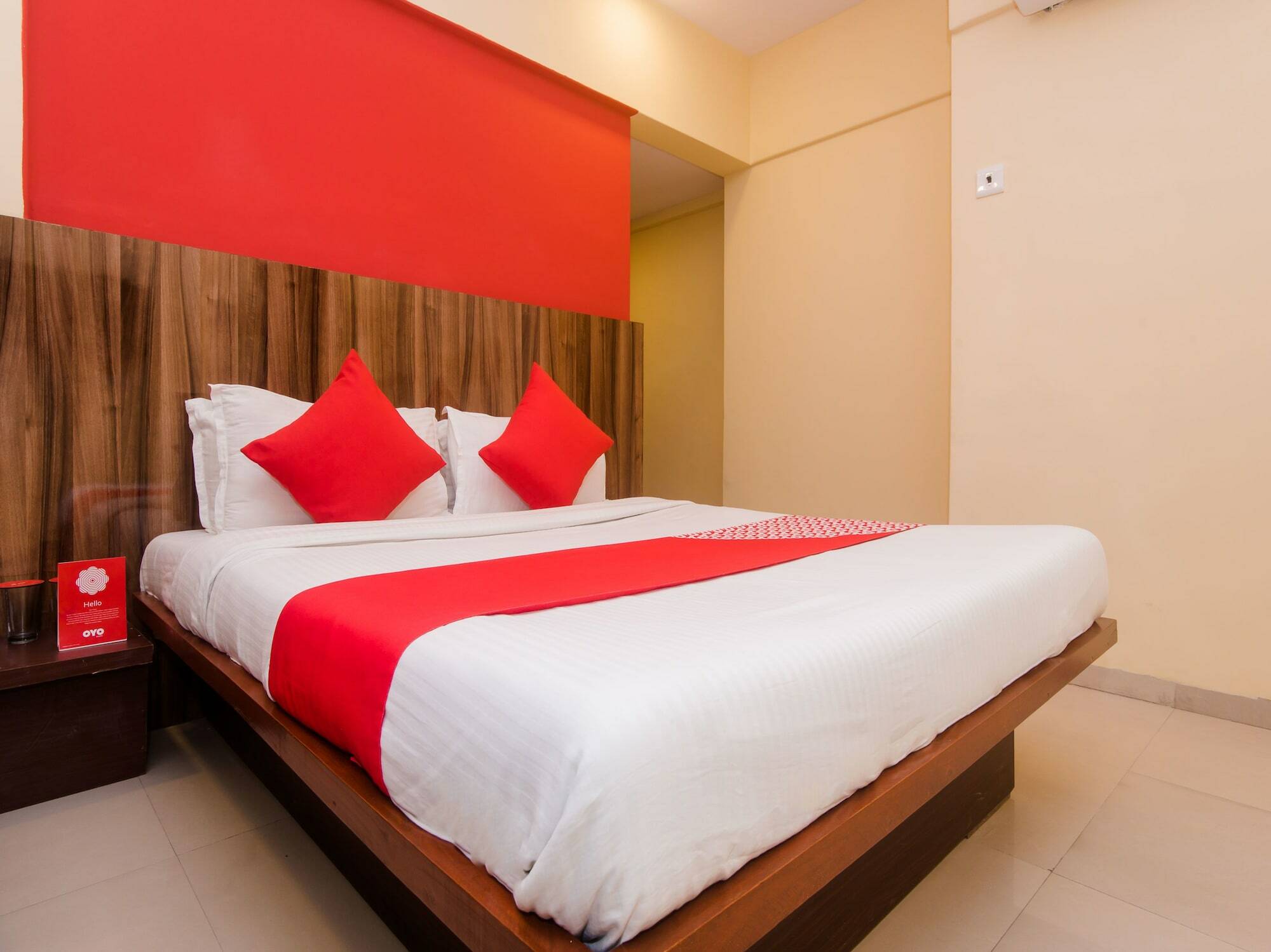 Oyo 13470 Symphony House Hotel Mumbai