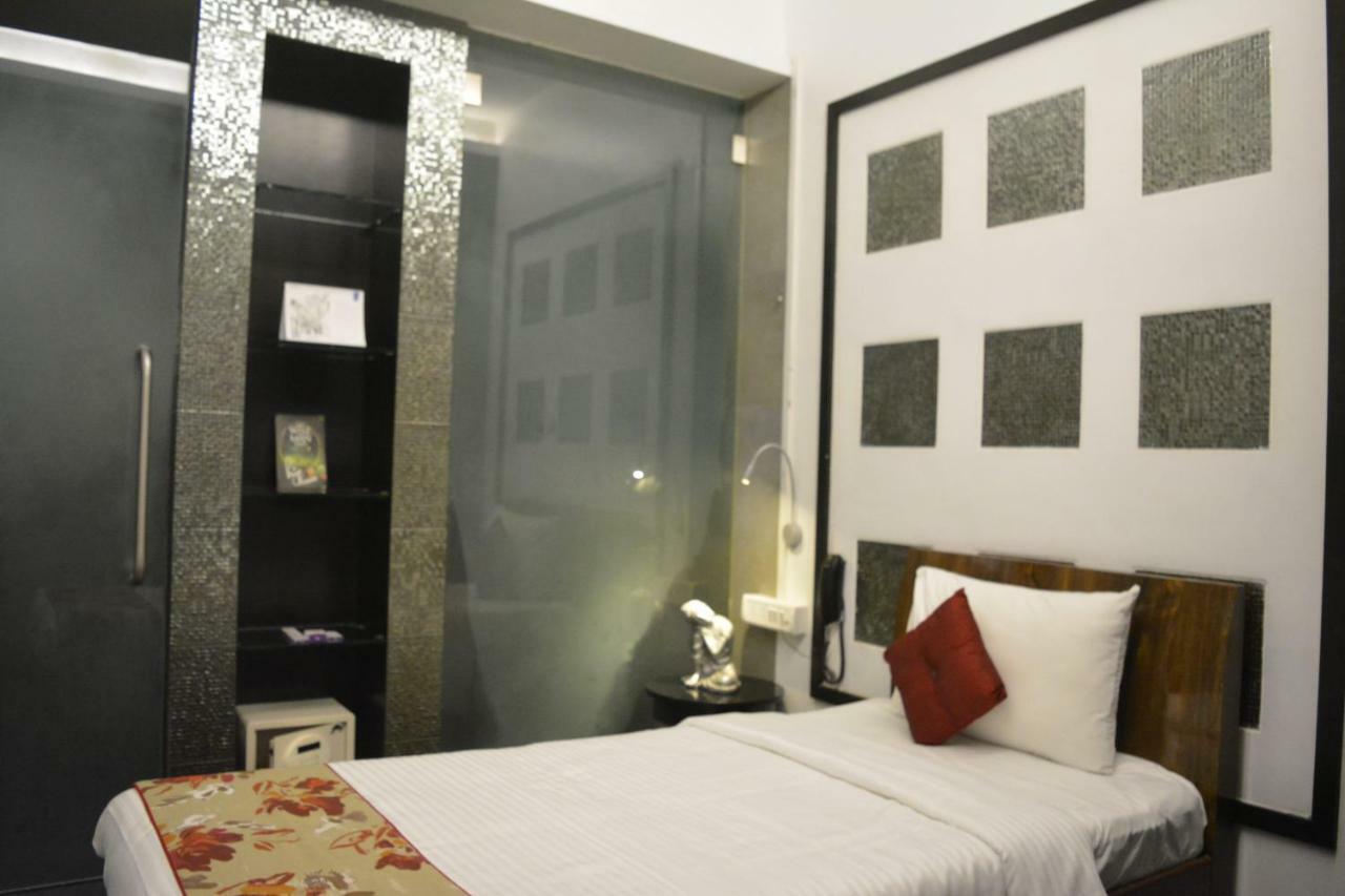Resort The E At Eskay Resorts