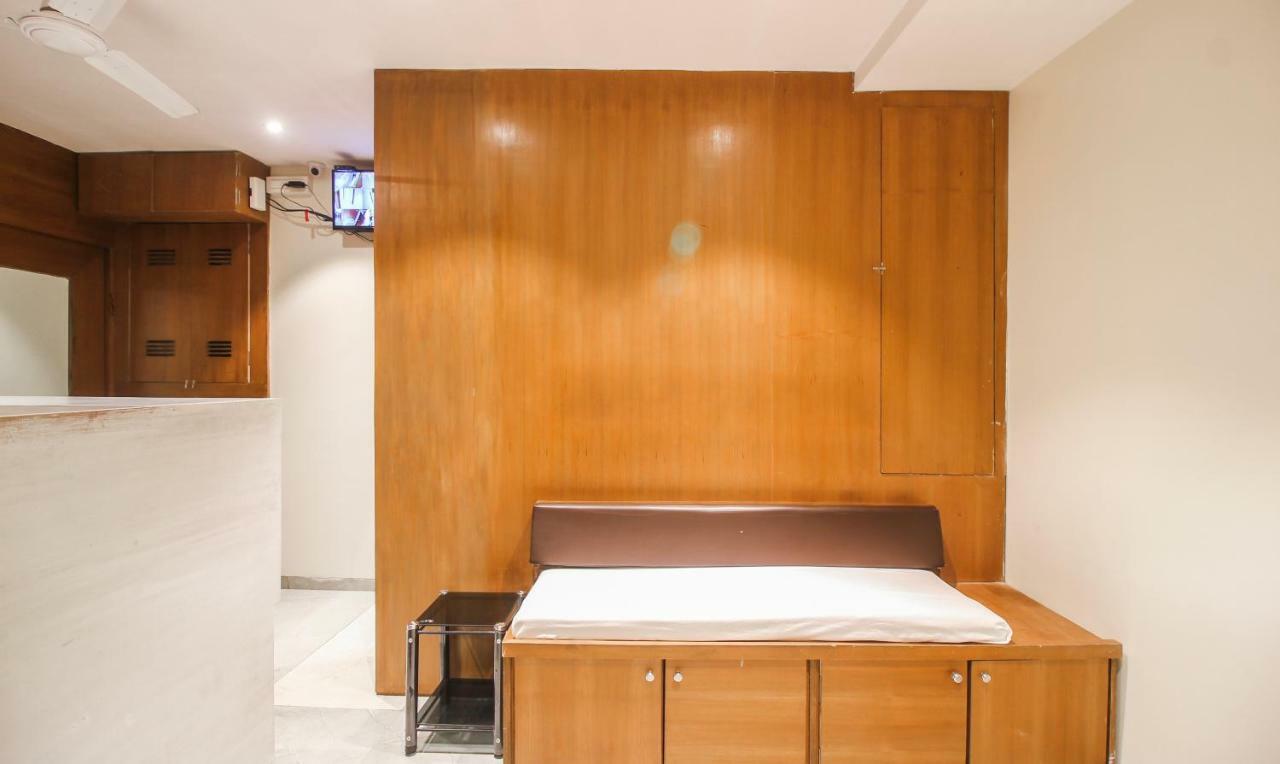 Hotel Deluxe Residency Mumbai