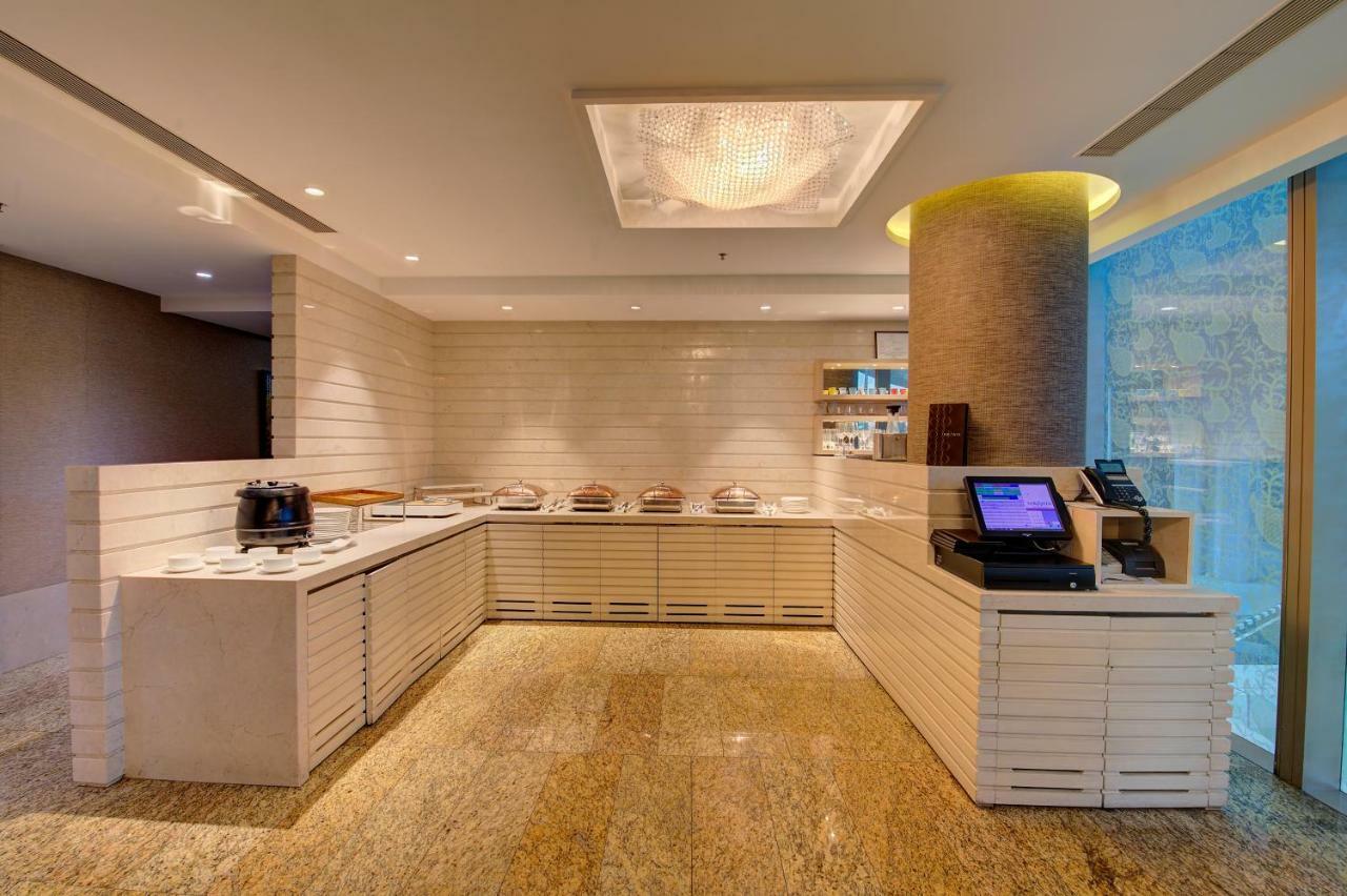 Hotel Niranta Transit Airport - At Arrivals 4*
