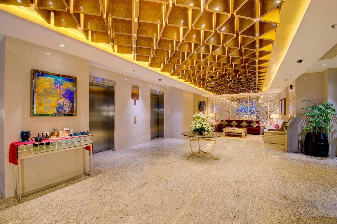Niranta Transit Airport - At Arrivals 4* Bombaim
