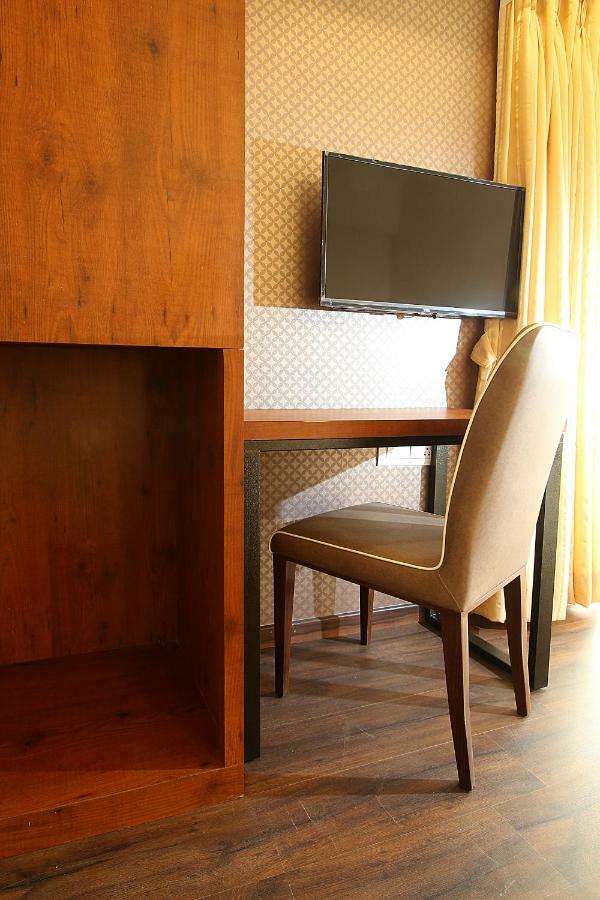 House Luxury Santacruz East, Apartment