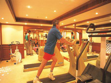 The Taj Mahal Tower, 5*