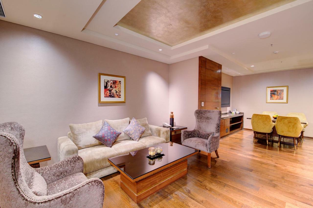 Niranta Transit Hotel Terminal 2 Arrivals/Landside 4* Bombaim