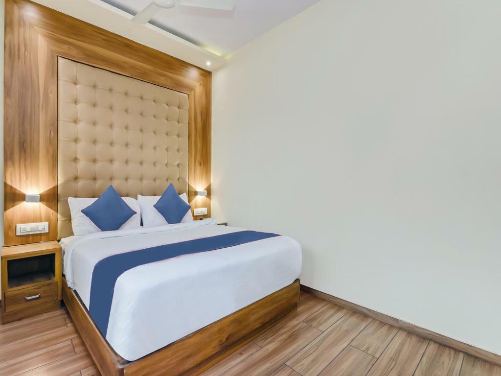 Art Airport Hotel