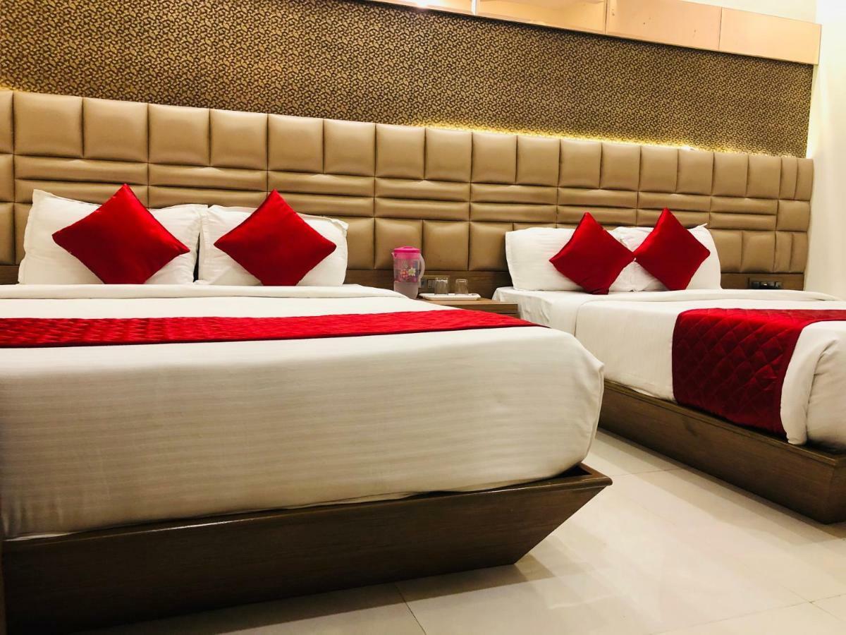 Guestinn Residency 3* Bombaim