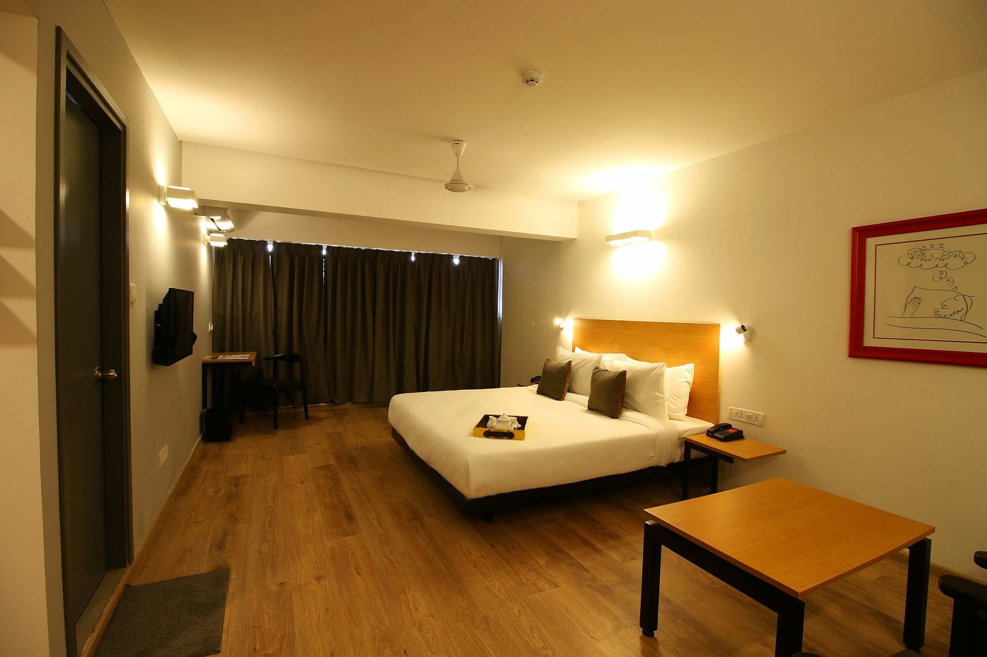 Super Townhouse Exhibition Centre Goregaon Hotel Bombaim