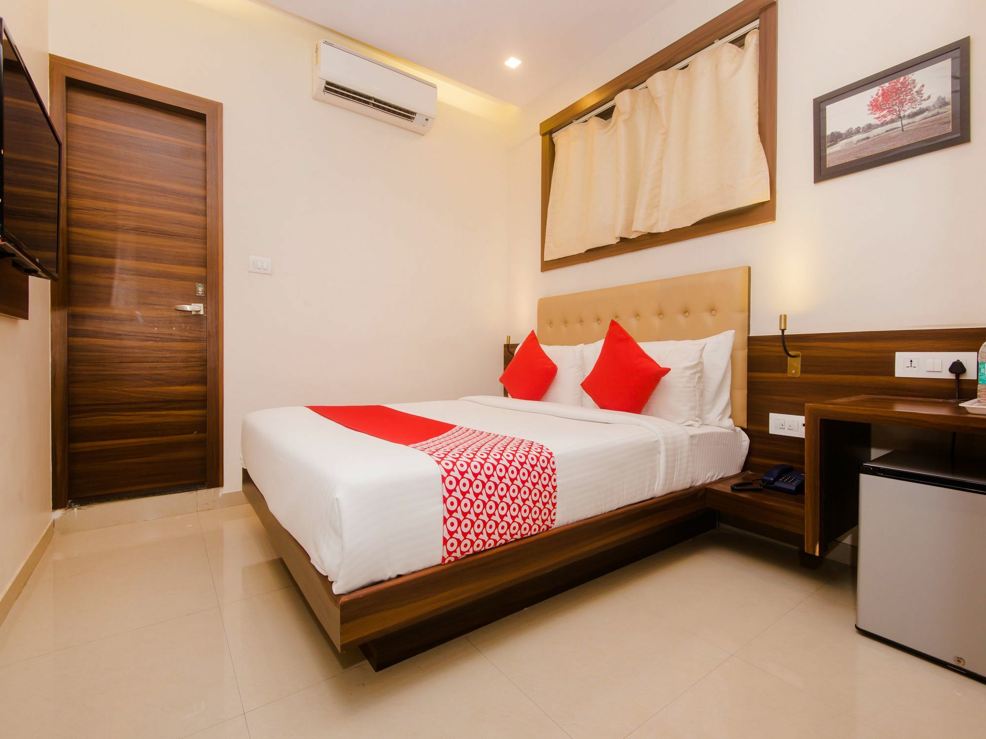 Hotel Oyo 14984 International