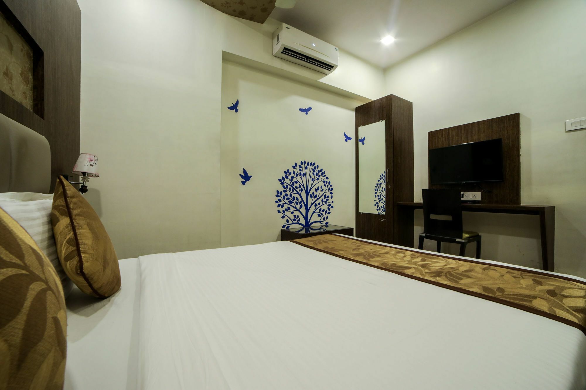 Hotel Oyo 4186 Oyster 2*