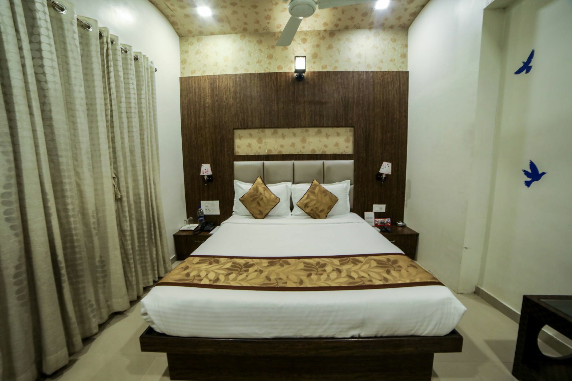 Hotel Oyo 4186 Oyster Mumbai