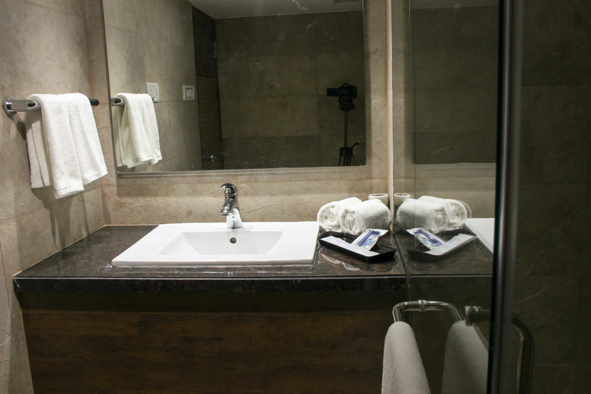 Golden Chariot The Boutique Mumbai