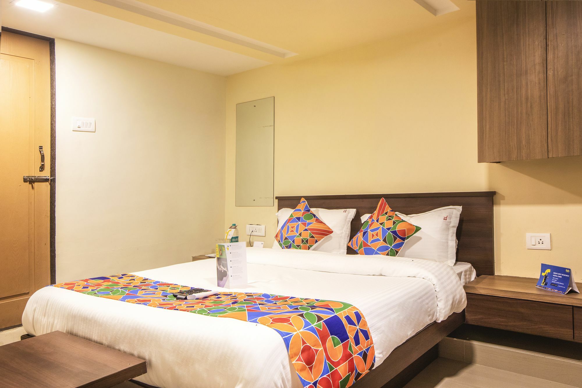 Hotel Fabexpress Silver - Nr Bkc
