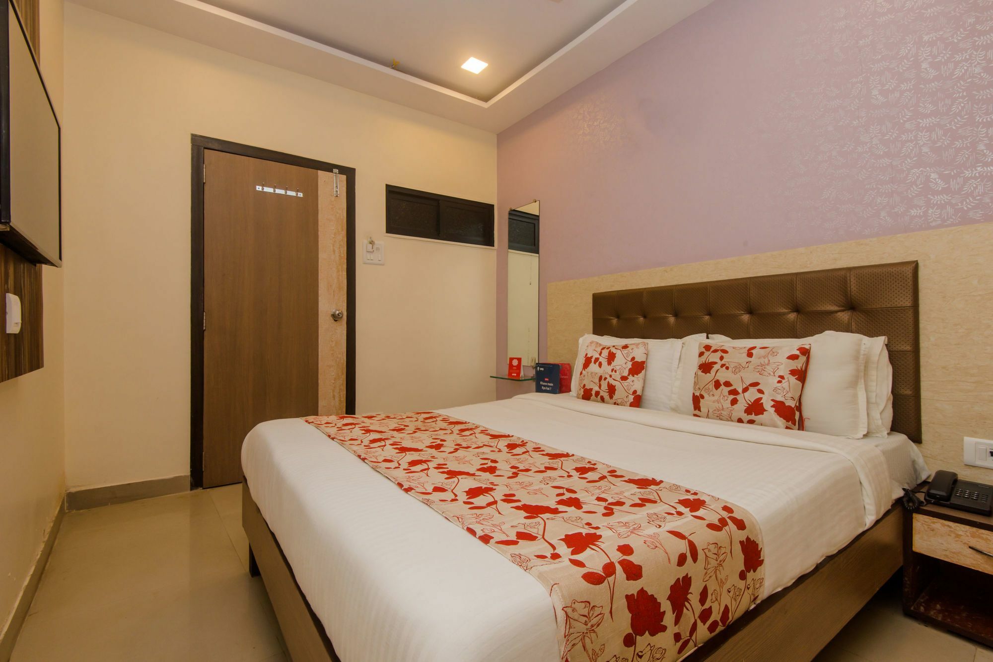 Oyo 8678 Golden Nest 2* Mumbai