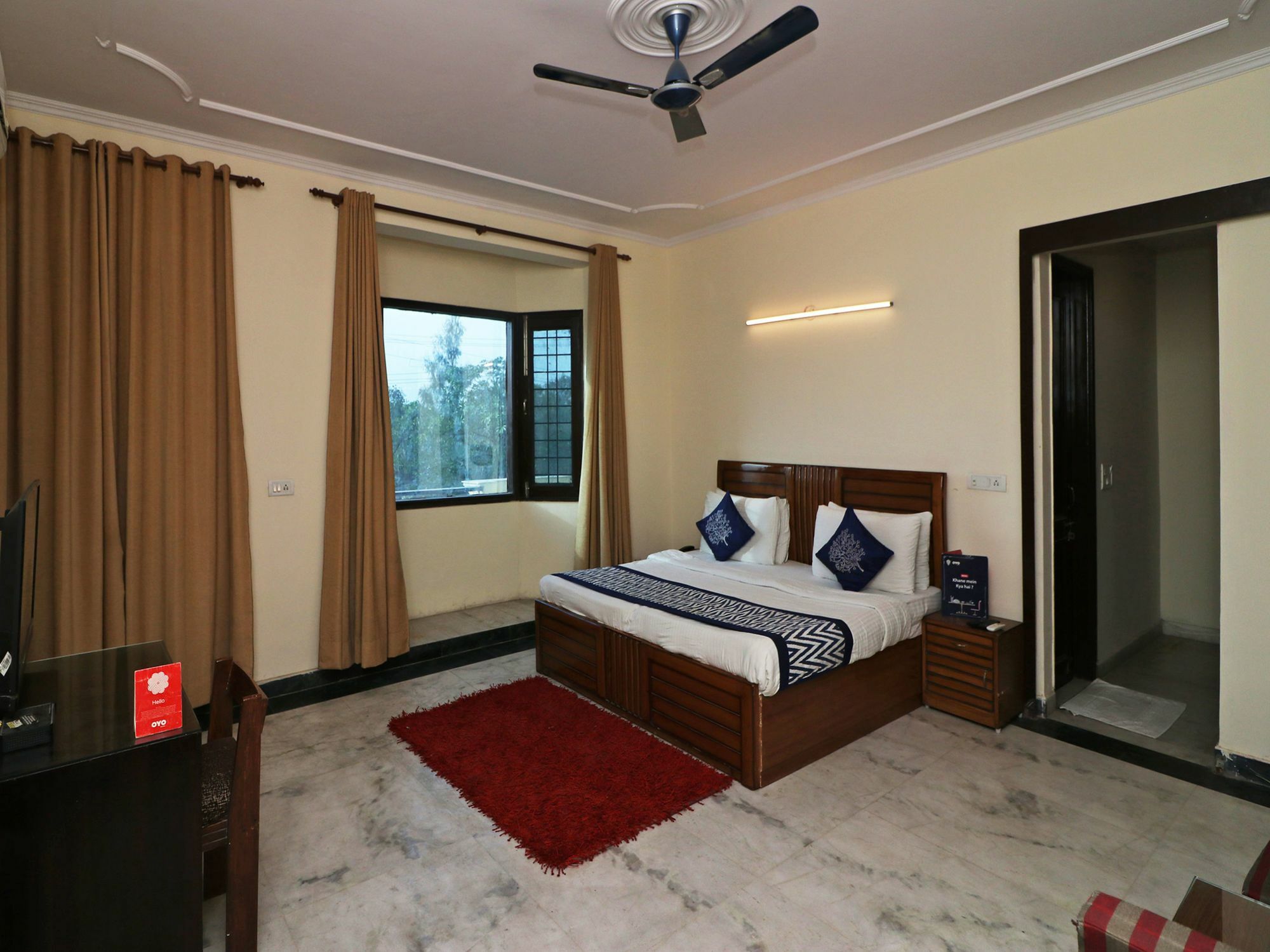 Hotel Oyo 4152 Annex Executive Bombaim