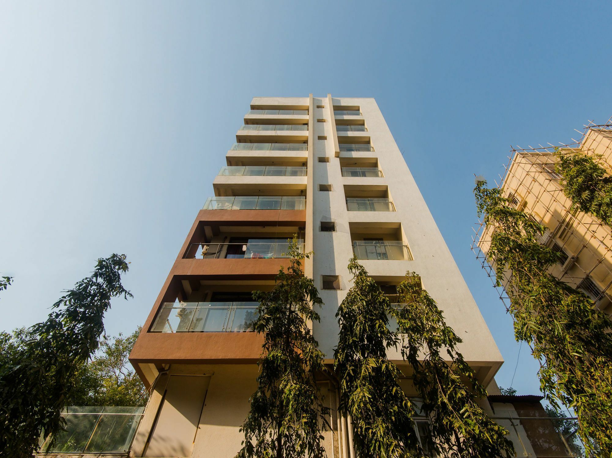Oyo 633 Ontime Luxurious Hotel Mumbai