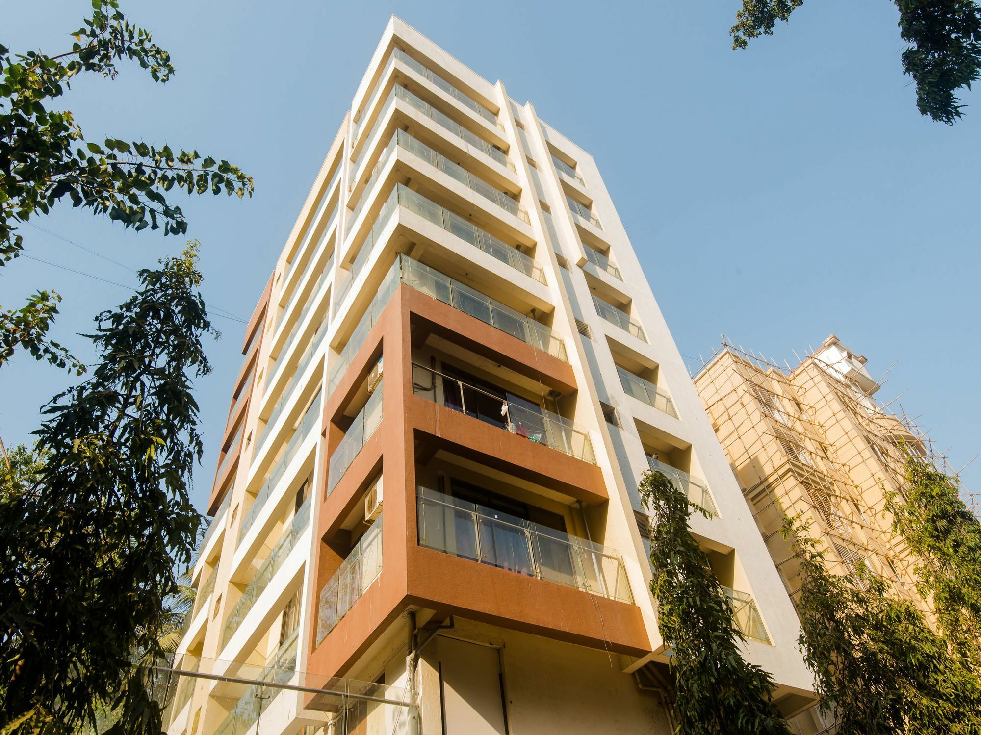 Hotel Oyo 633 Ontime Luxurious