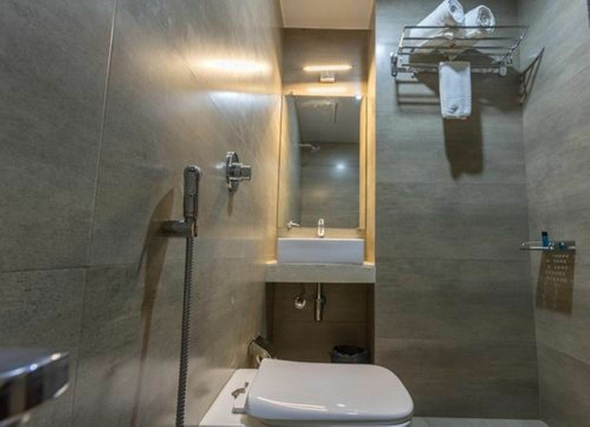 Capital O 60919 Admiral 3* Mumbai