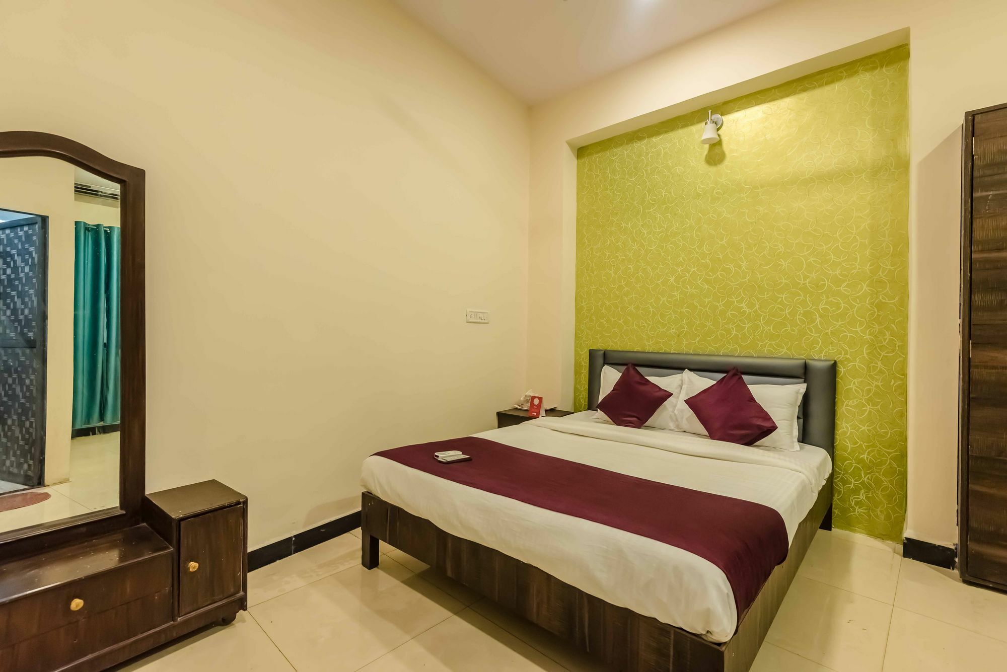 Hotel Oyo 6643 Alfa Regency Mumbai