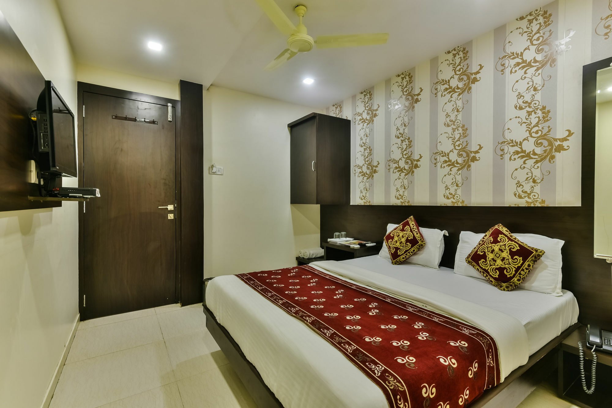 Guestinn Residency Hotel Bombaim