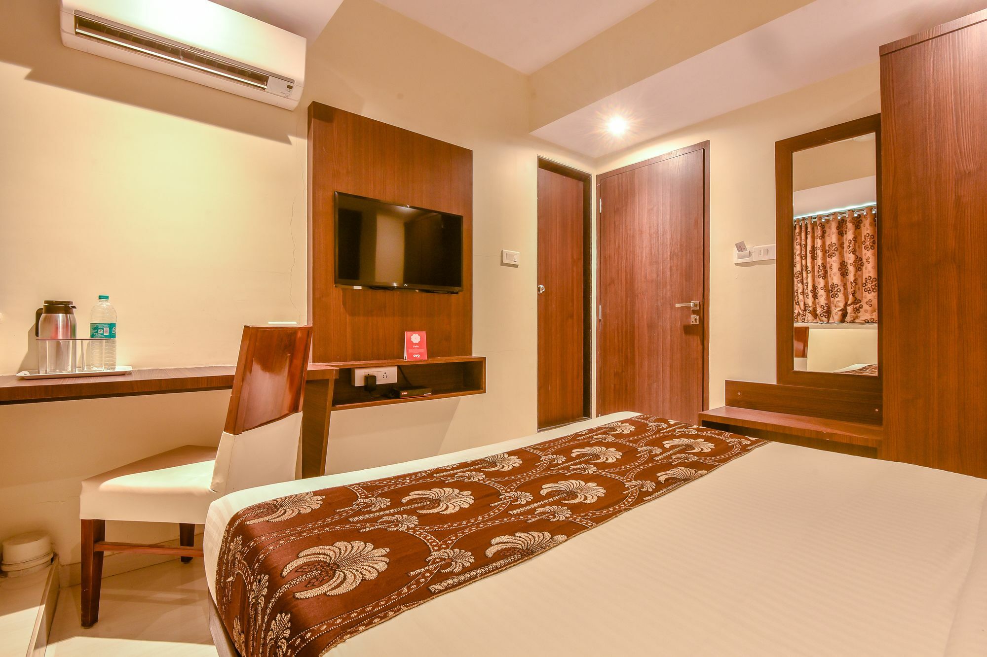 Oyo 7840 Artus 2 Hotel