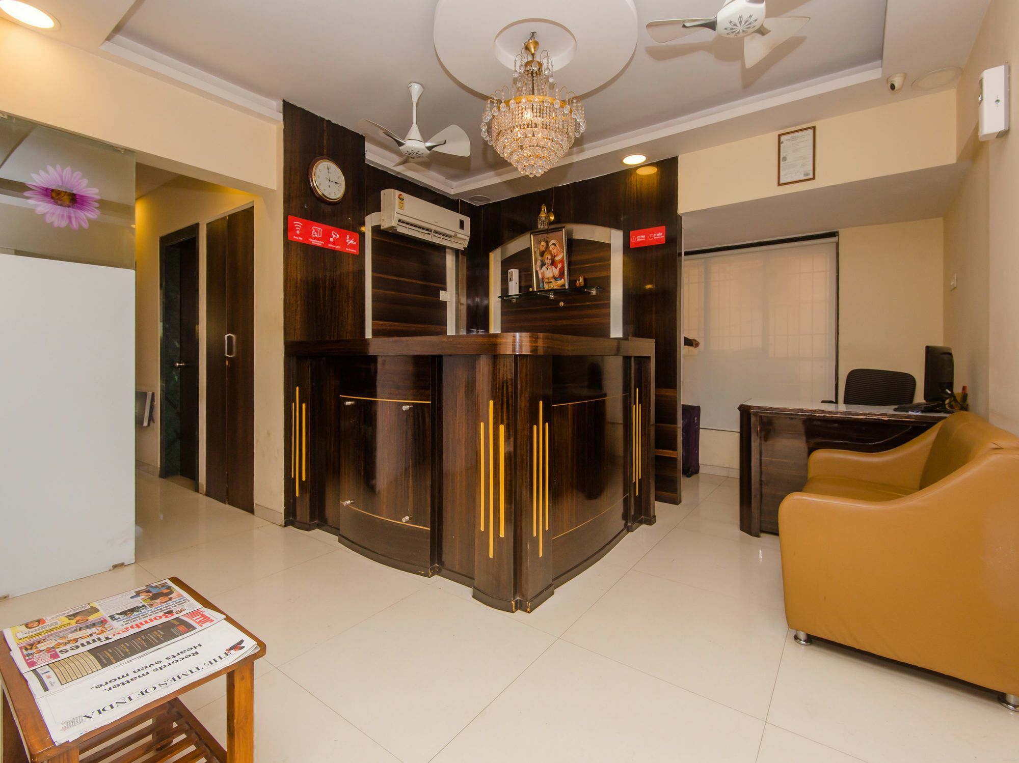 Hotel Oyo 1453 Daisy Residency