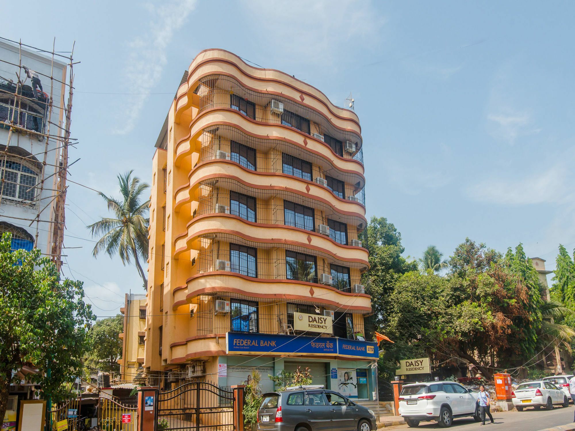 Oyo 1453 Daisy Residency Hotel Bombaim