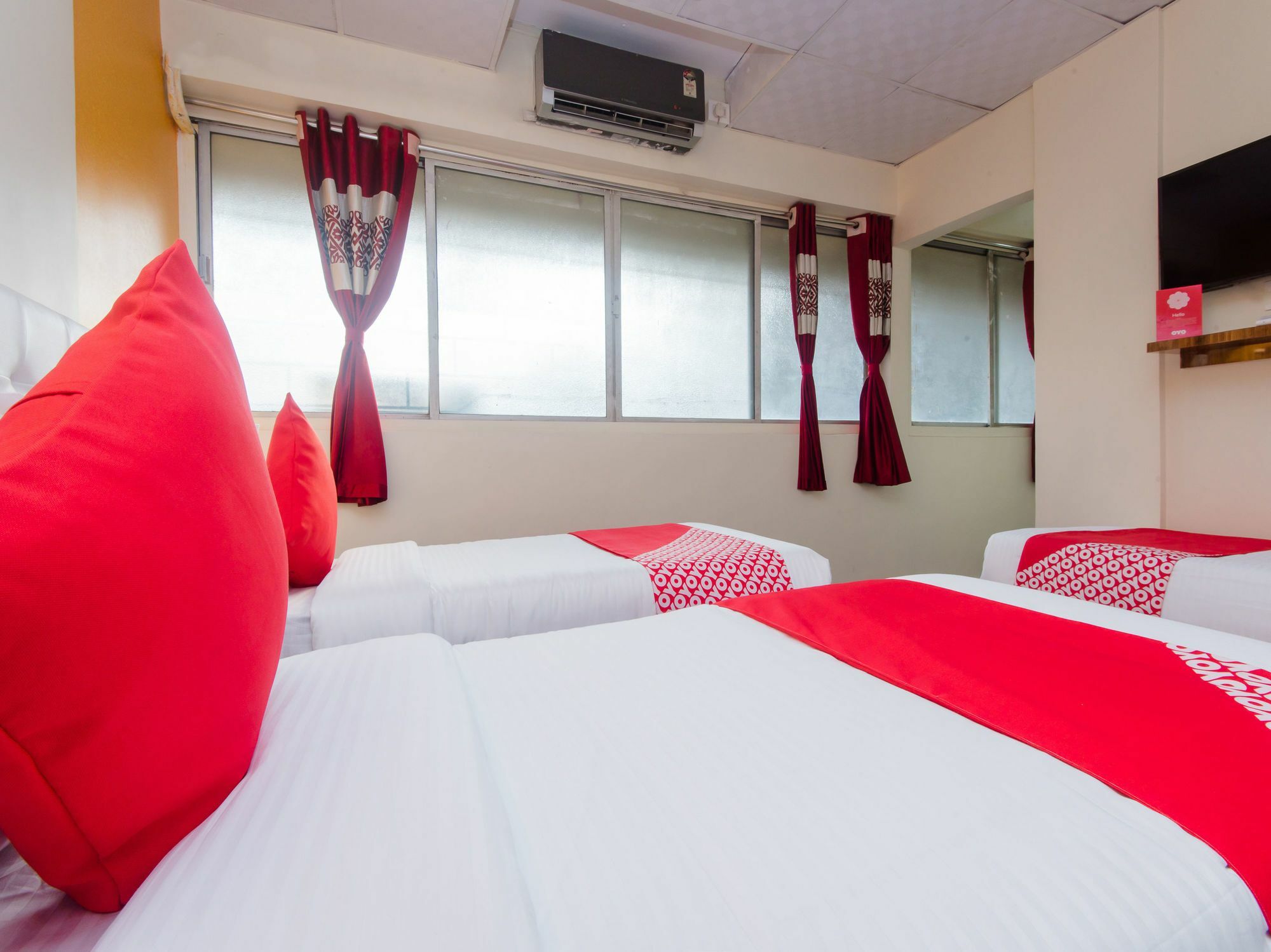 Hotel Oyo 12378 Kokila