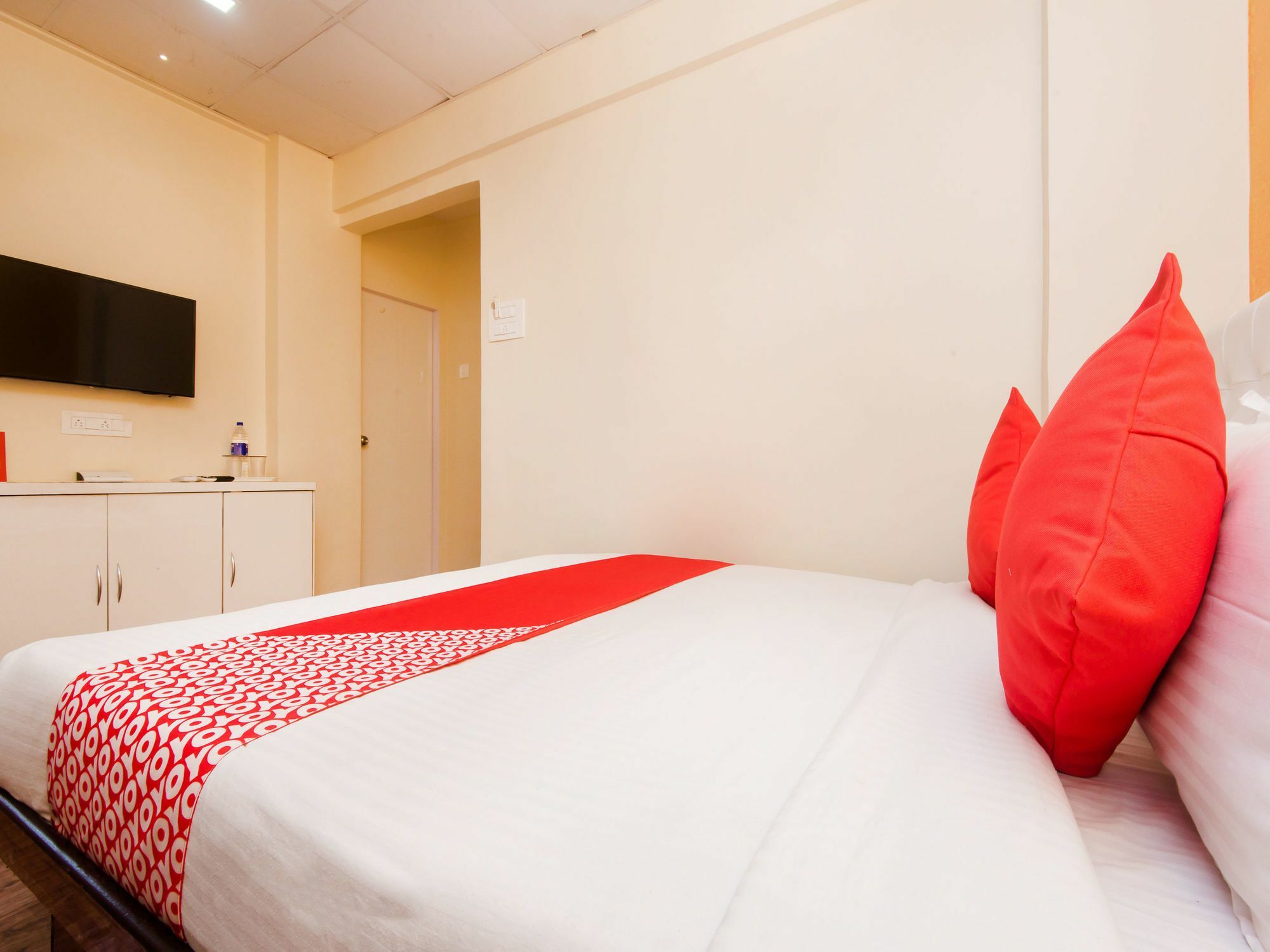 Hotel Oyo 12378 Kokila
