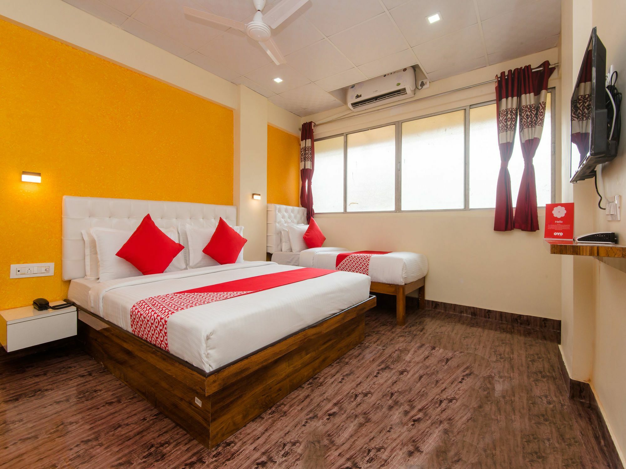 Oyo 12378 Kokila Hotel