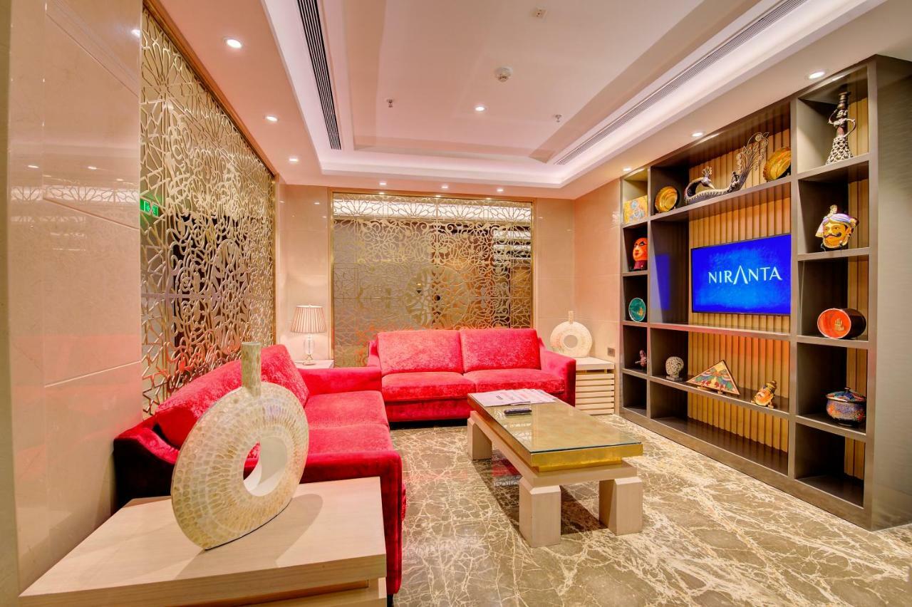 Niranta Transit Hotel Terminal 2 Arrivals/Landside Bombaim