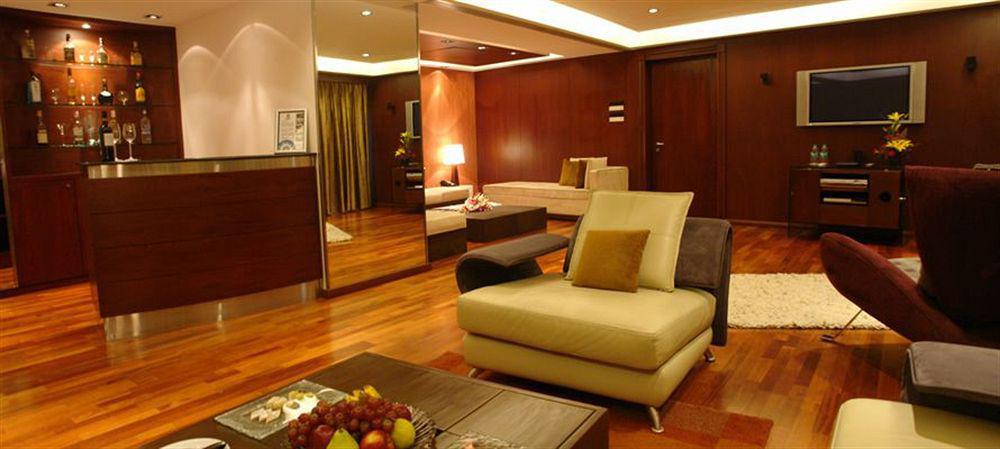 Sahara Star 5* Mumbai