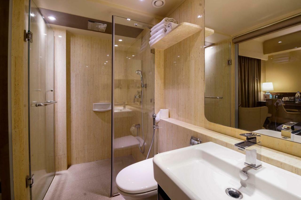 Hotel Sai Palace Grand, Malad 4*