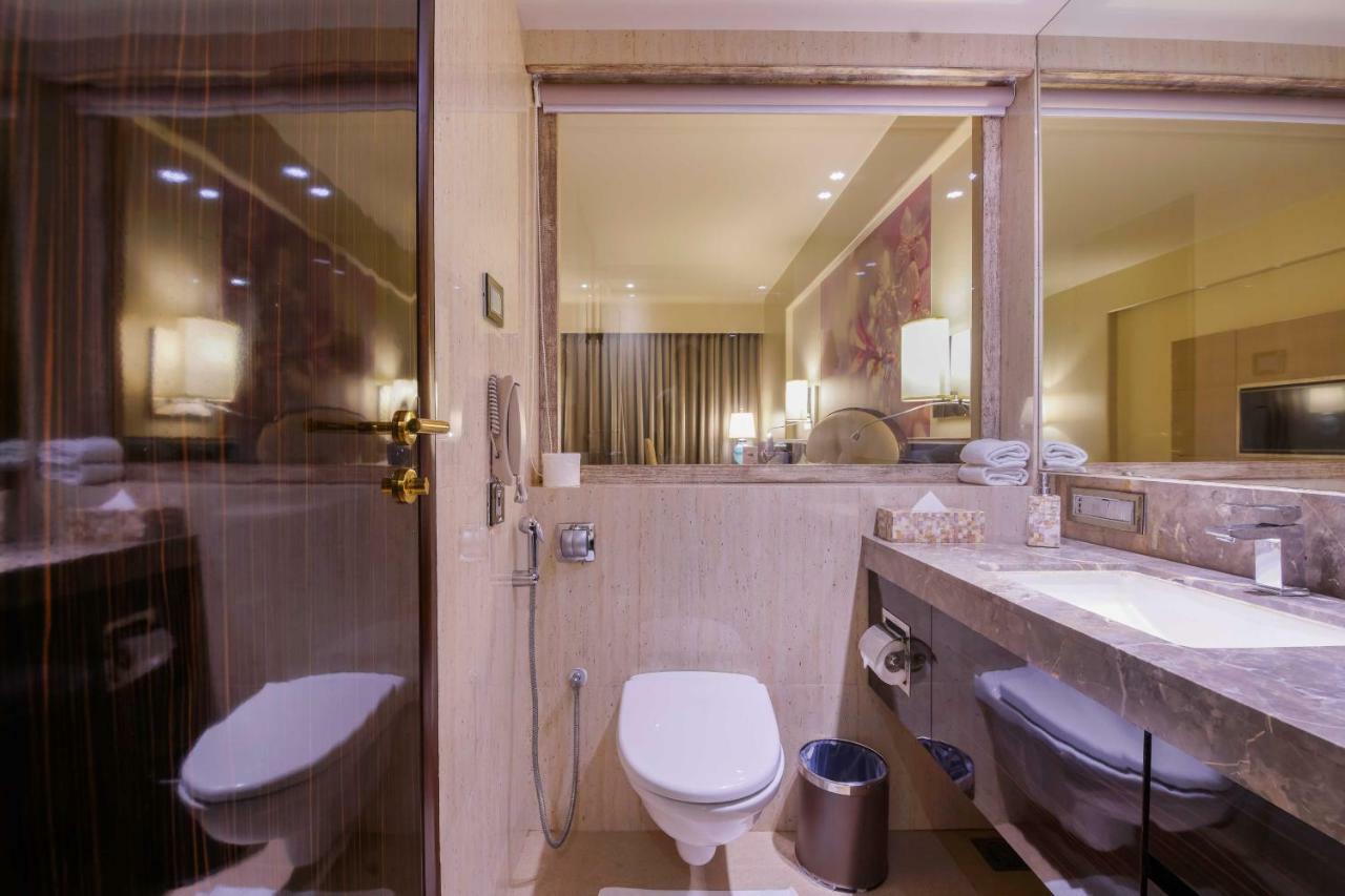 Hotel Sai Palace Grand, Malad Mumbai