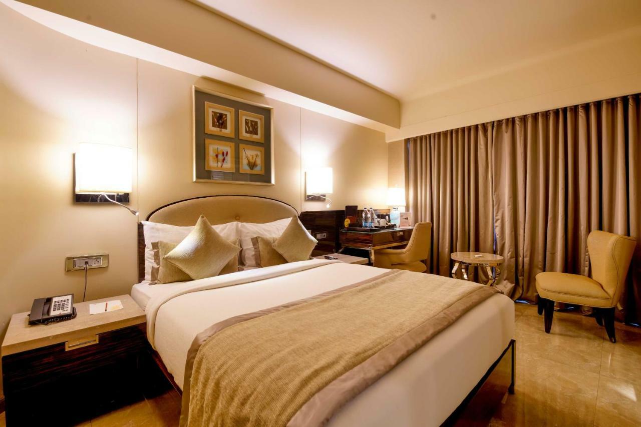 Sai Palace Grand, Malad Hotel 4*