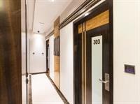 Oyo Premium Colaba Causeway Mumbai