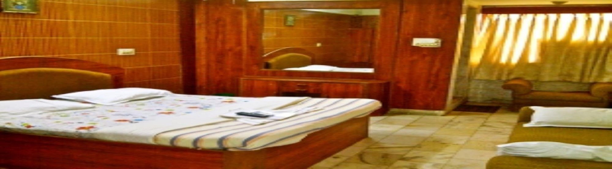 Hotel Maangta 111 @ Andheri East 3*