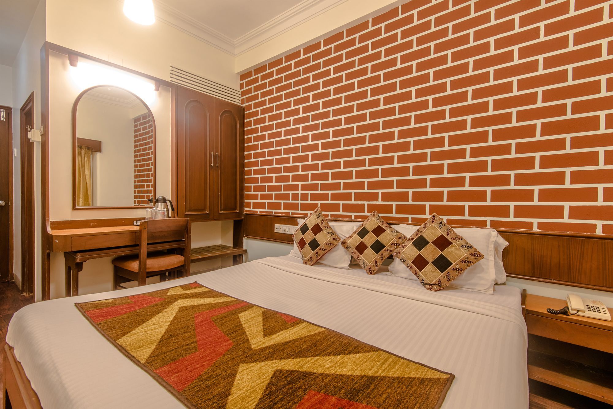 Mogul Palace - Near Masjid Bunder 3* Bombaim