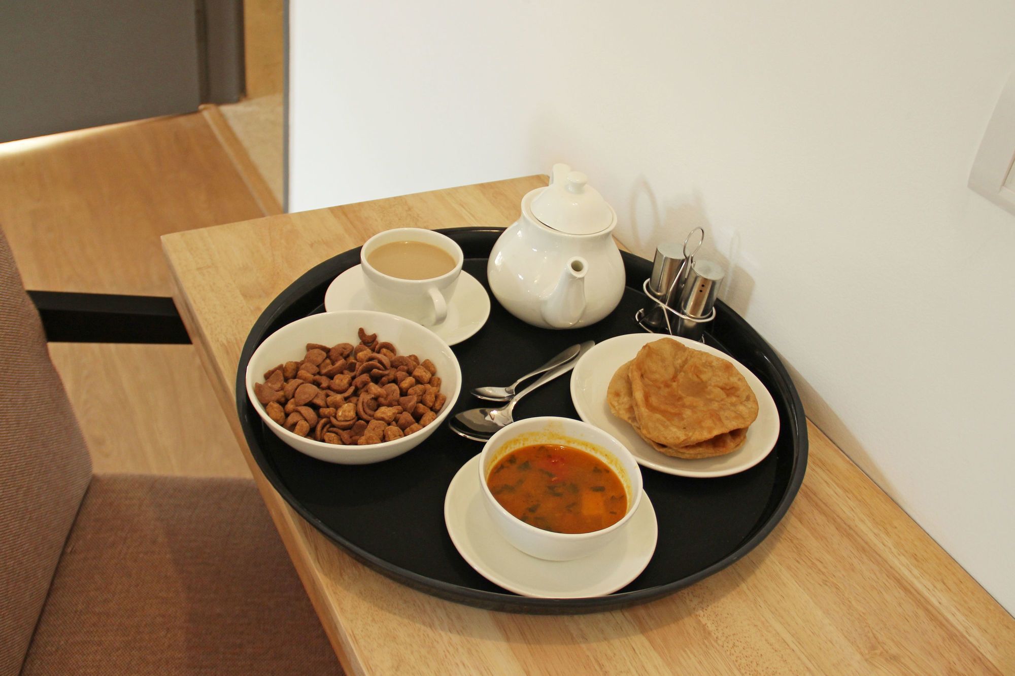 Oyo 7153 Amber Hotel