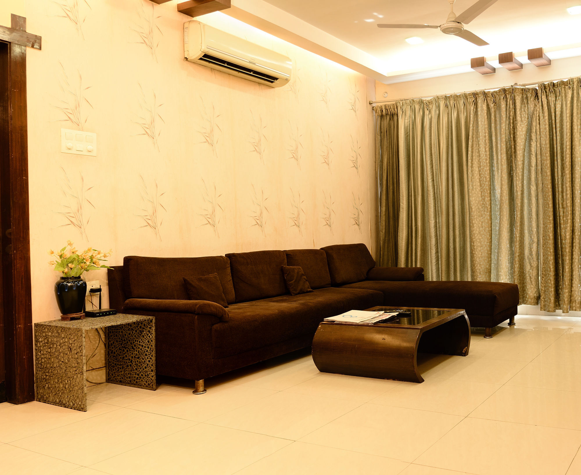 Seven Serviced Bandra Mumbai