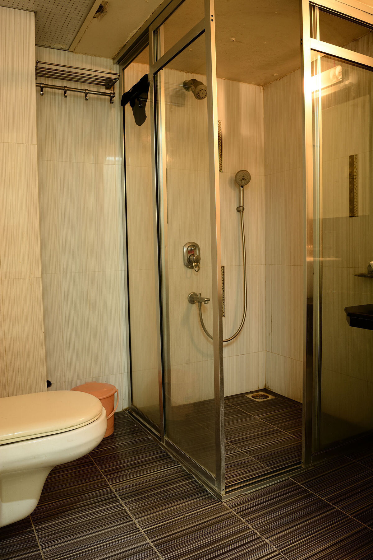 Seven Serviced Bandra Apartment Mumbai