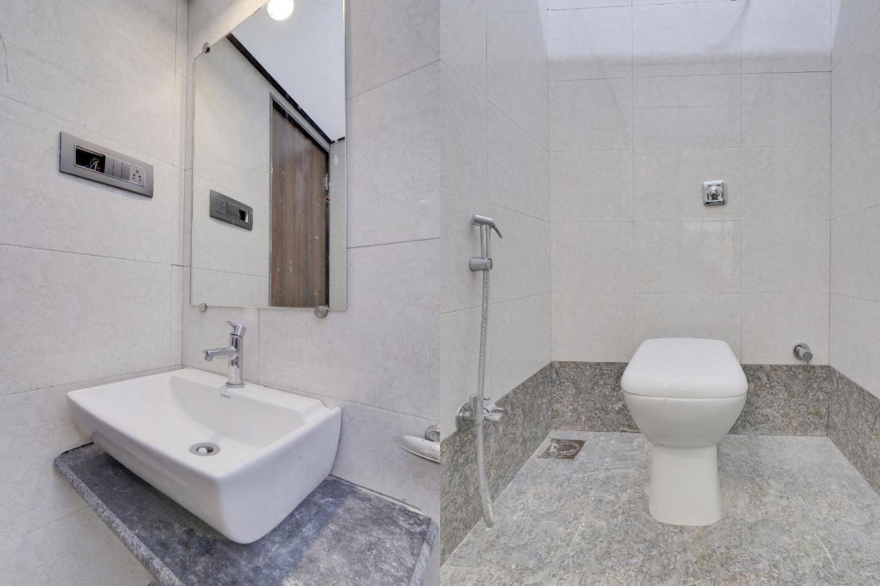 44079 Elite White House Kharghar Guest house