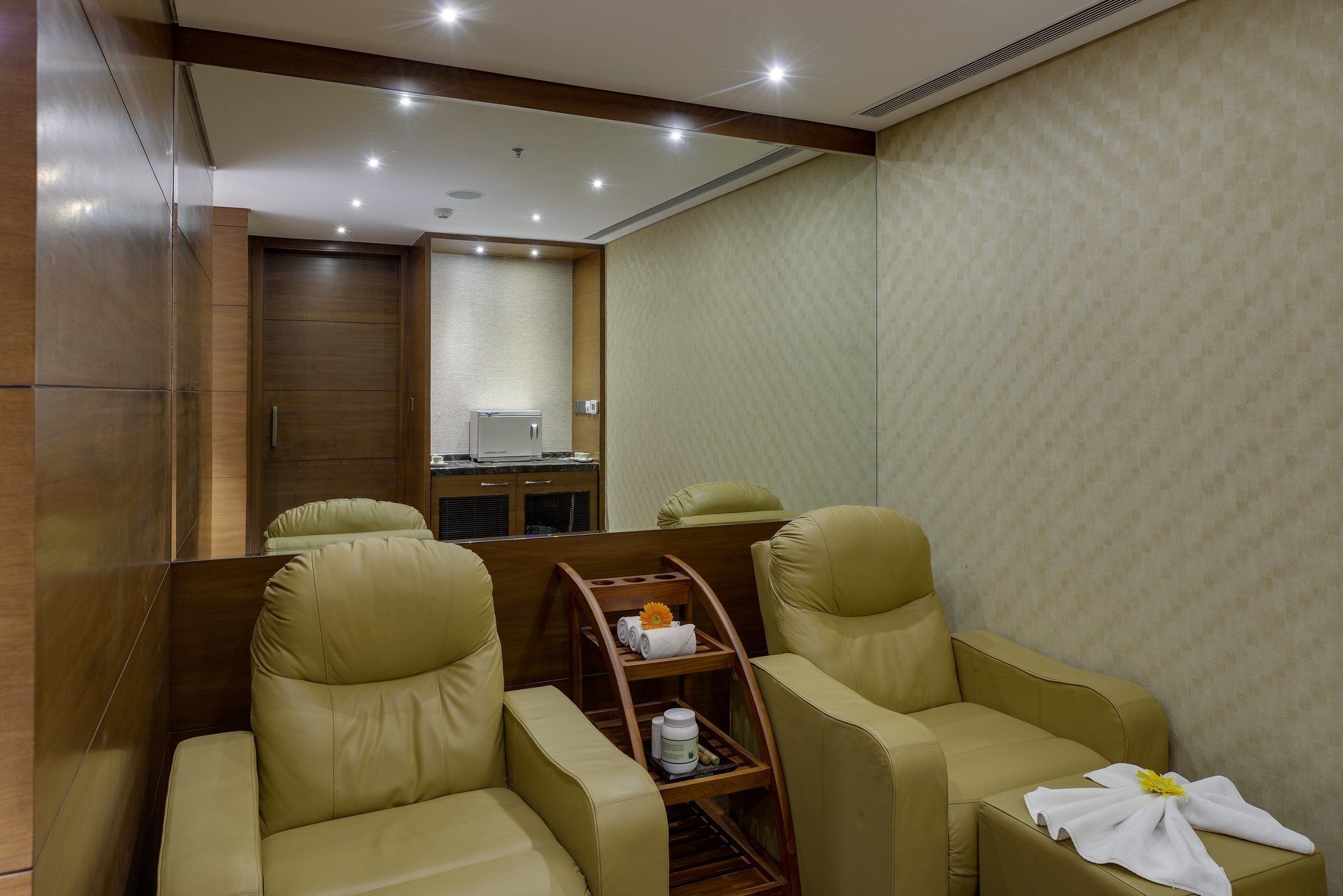 Niranta Airport Transit Hotel-intl Wing Hotel Bombaim