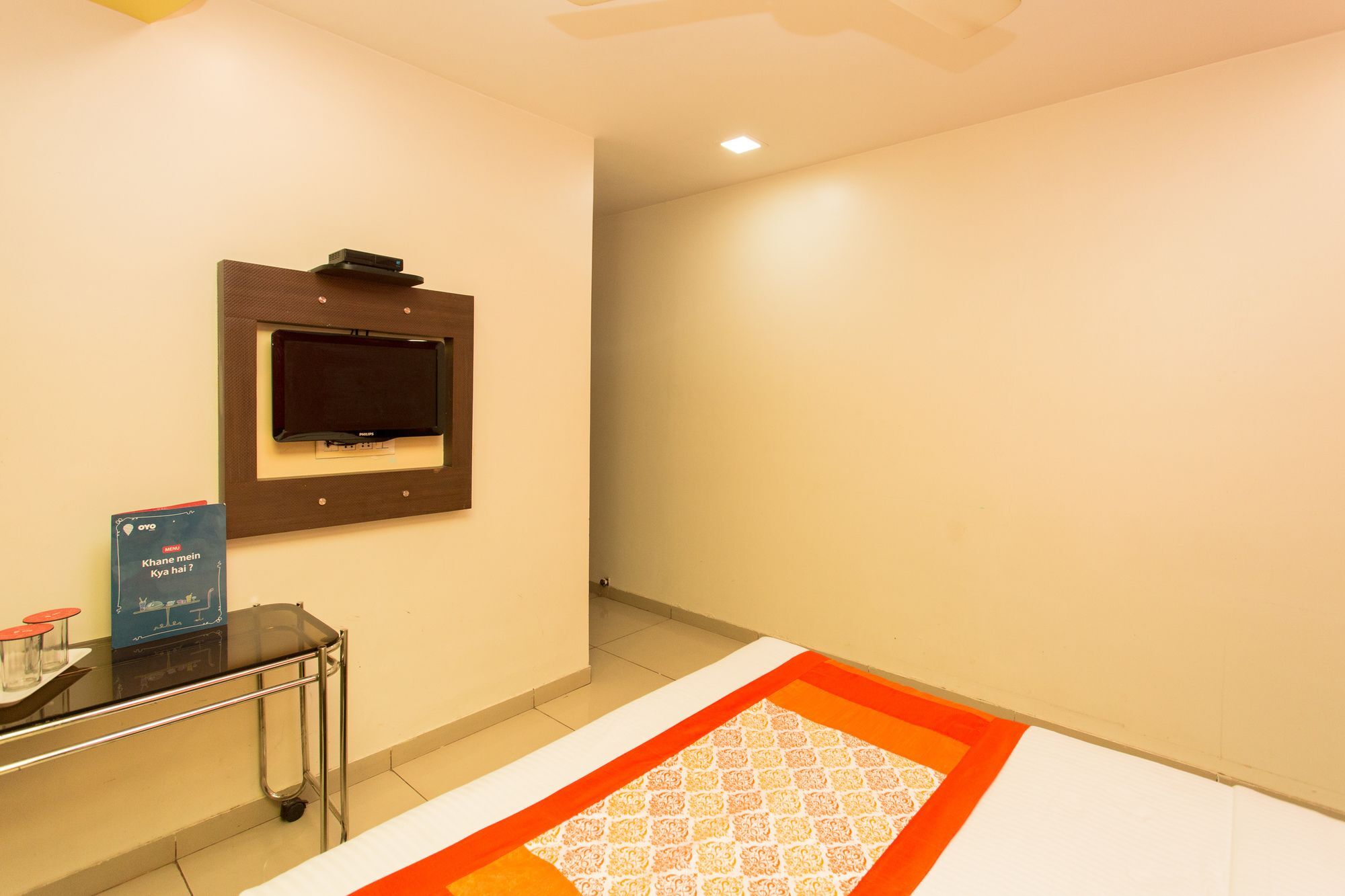 Oyo 565 Sakinaka 90 Ft Road Hotel Mumbai