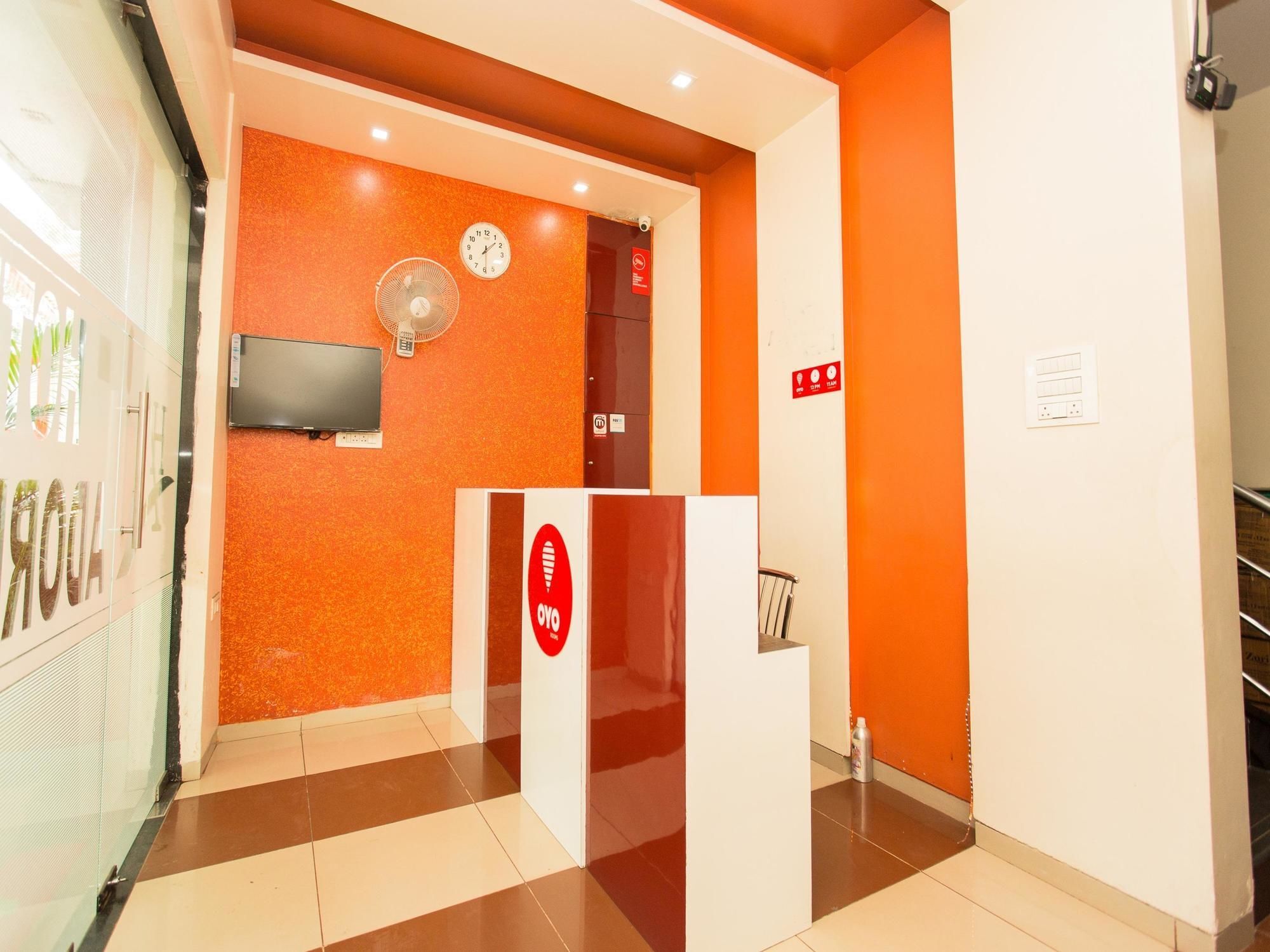 Oyo 565 Sakinaka 90 Ft Road Mumbai