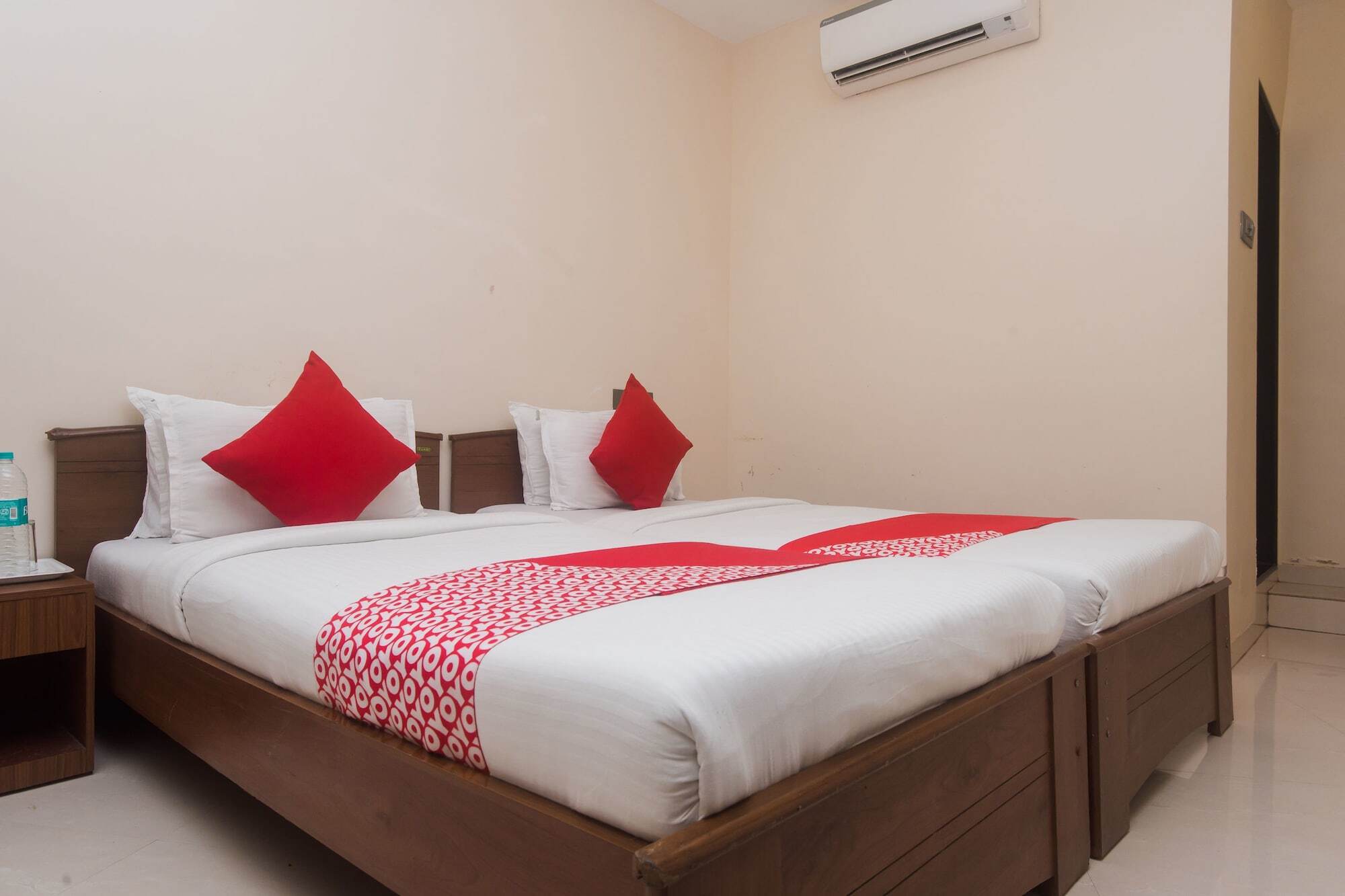 Oyo 4269 Sai Residency Hotel 2*