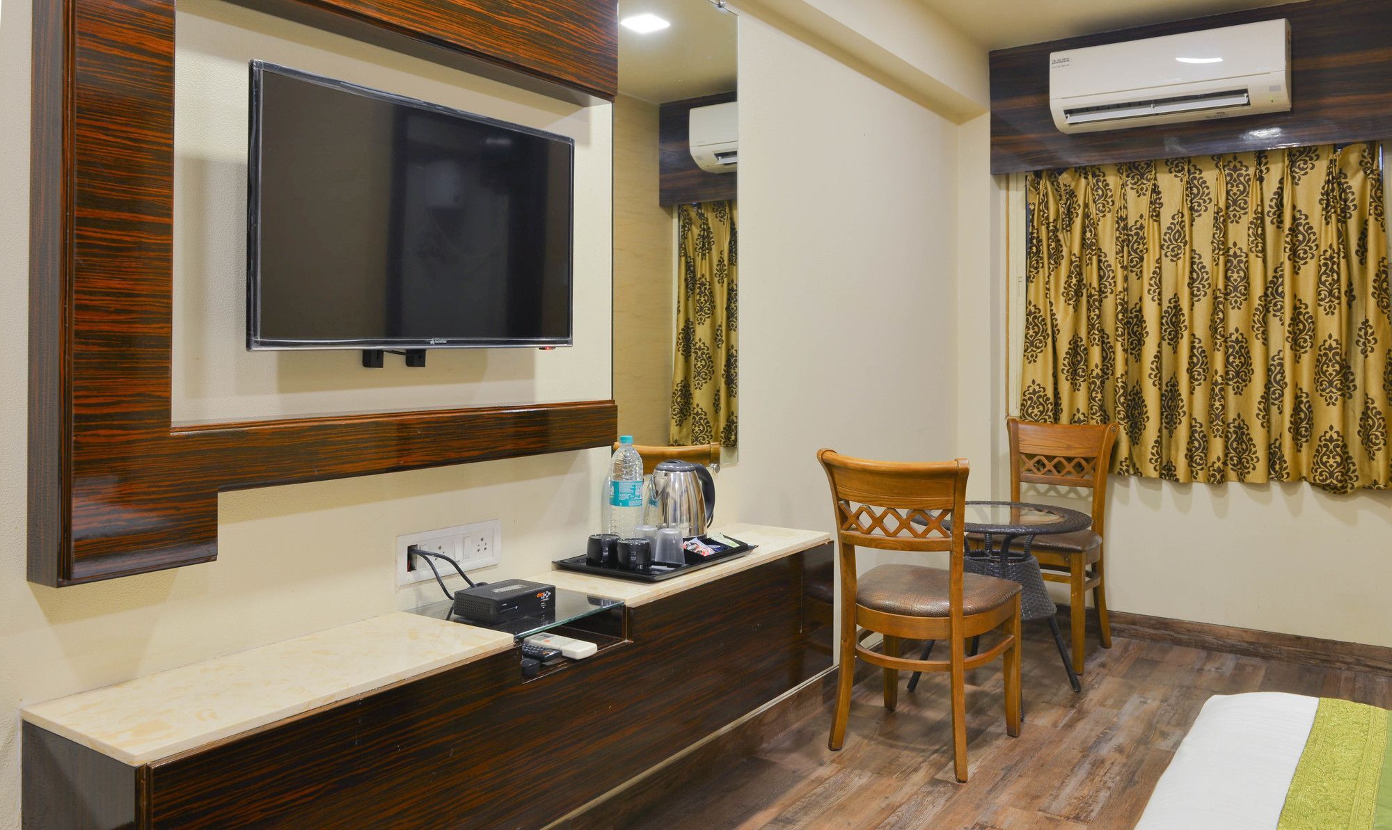 Treebo Annex Executive Hotel
