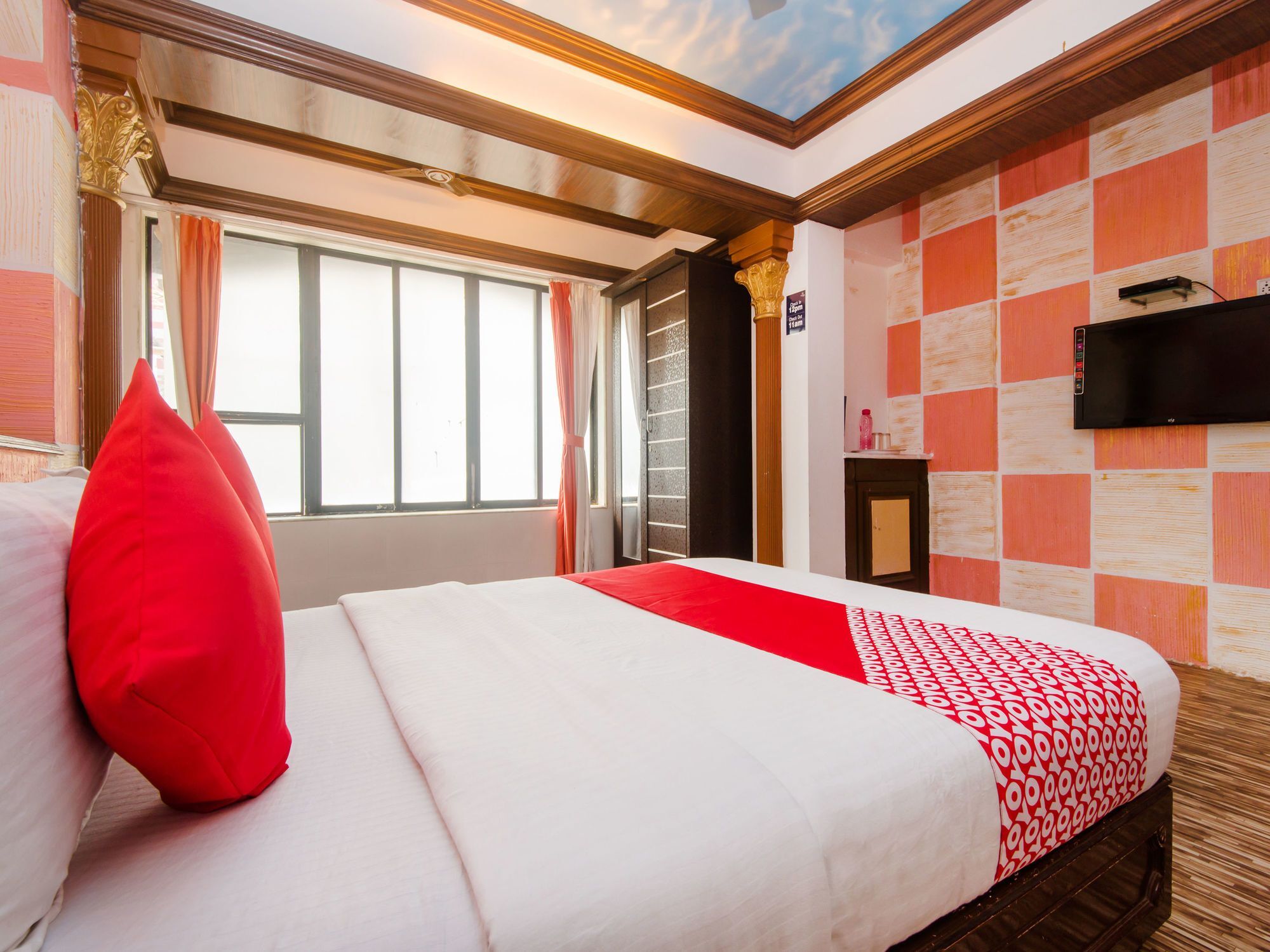 Oyo 11879 Ashu Bini Hospitality Pvt Ltd- Kalptaru Hotel Mumbai