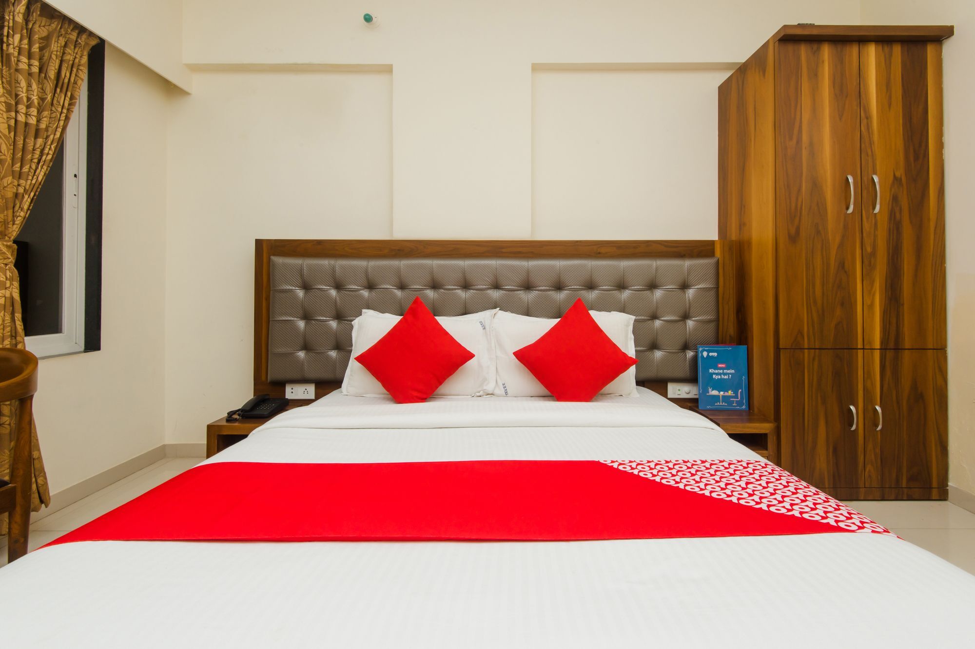 Oyo 11441 Blue Bells Residency Mumbai